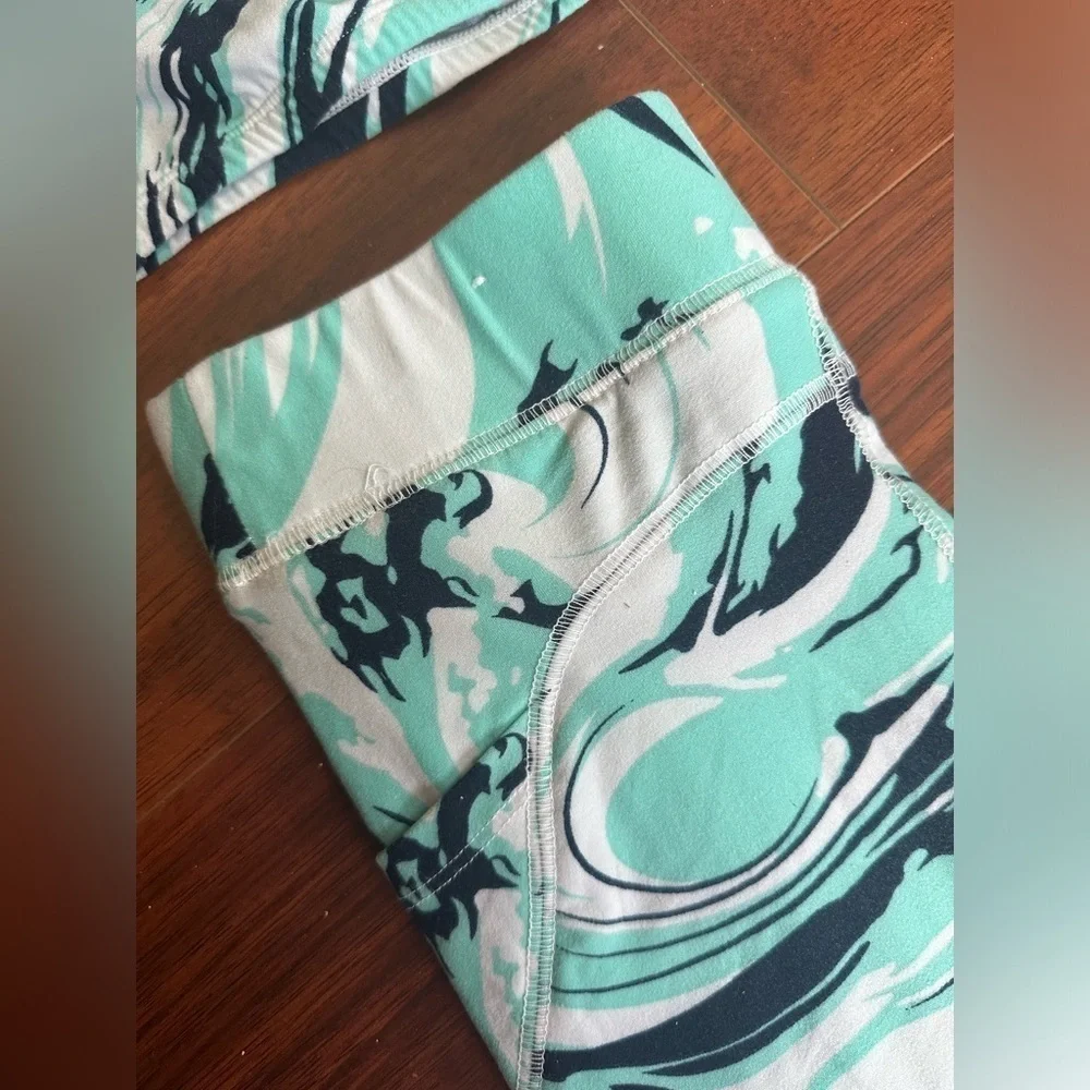 Girls workout set marbled teal